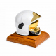 CASQUE F1 BLANC SUR SOCLE EN BOIS
