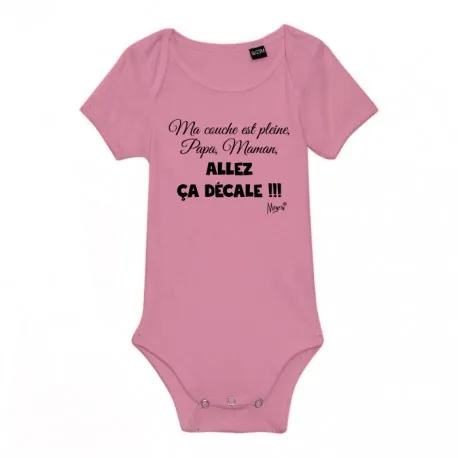 body-ma-couche-est-pleine-papa-maman-allez-ca-decale-