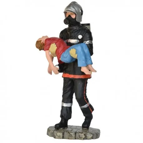 [POM109] Statuette Sapeur-Pompier sauvant un enfant